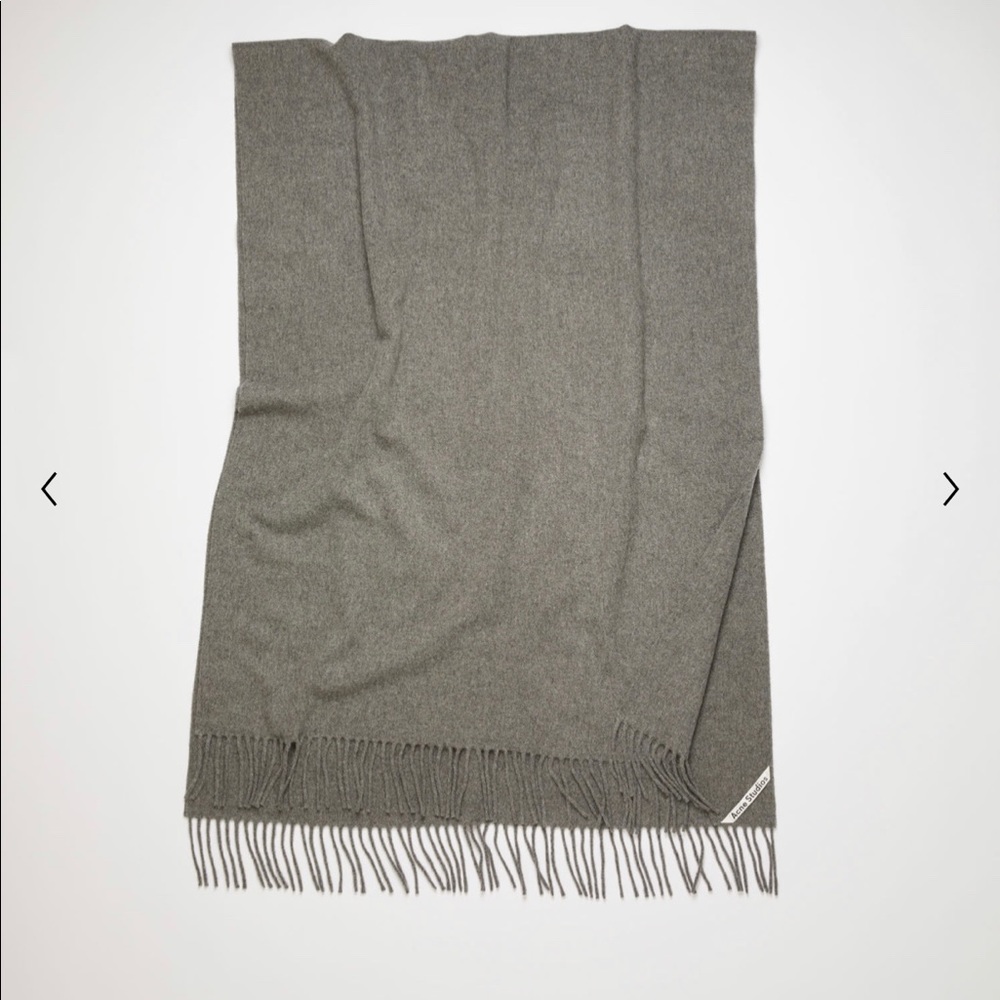 ACNE STUDIOS Oversized wool scarf grey melange